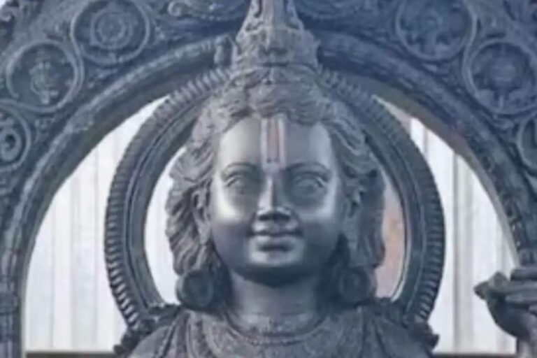22 जानेवारीच्या सार्वजनिक सुट्टीच्या निर्णायाविरोधात न्यायालयात याचिका