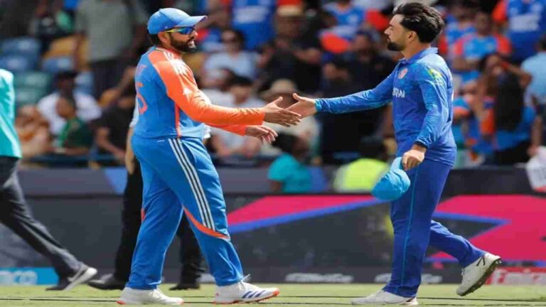 कसोटी सामन्यासाठी टीम जाहीर, झहीर खानला संधी, स्टार खेळाडू दुखापतीमुळे बाहेर